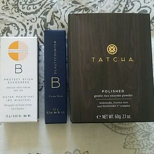 Face powder,blush,sunscreen